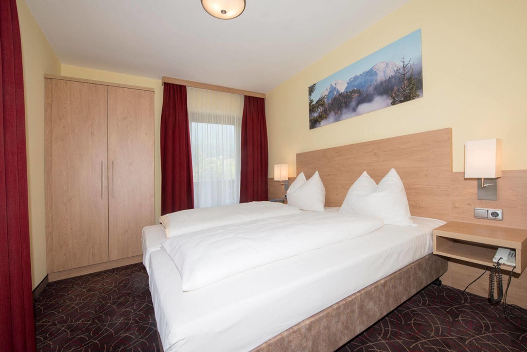 Alpen-Hotel Seimler Μπερχτεσγκάντεν Εξωτερικό φωτογραφία