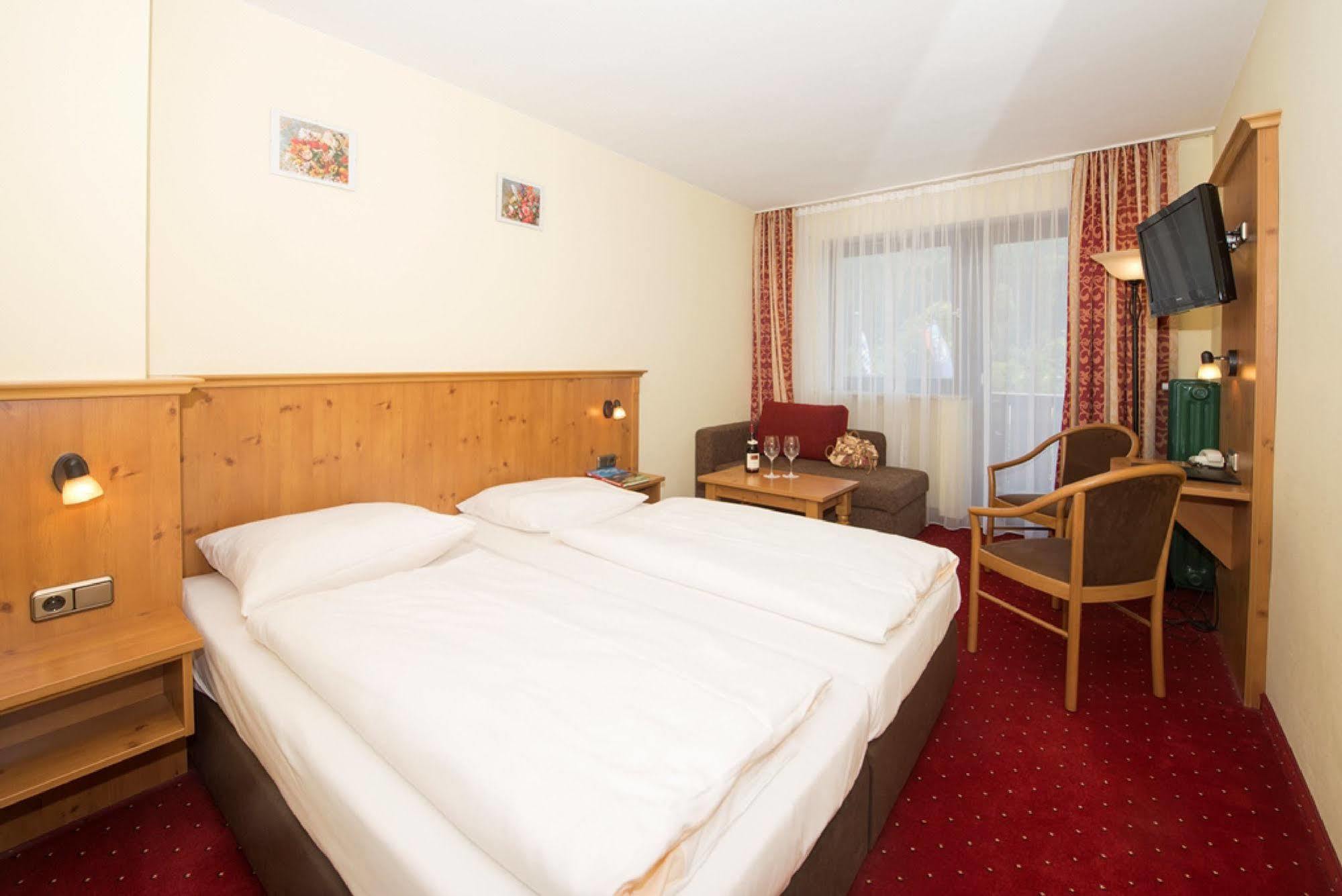 Alpen-Hotel Seimler Μπερχτεσγκάντεν Εξωτερικό φωτογραφία